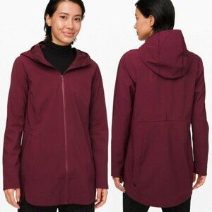 NWT Lululemon Glyde Along Softshell Rain Coat Burgundy Size 2 Waterproof‎ Jacket